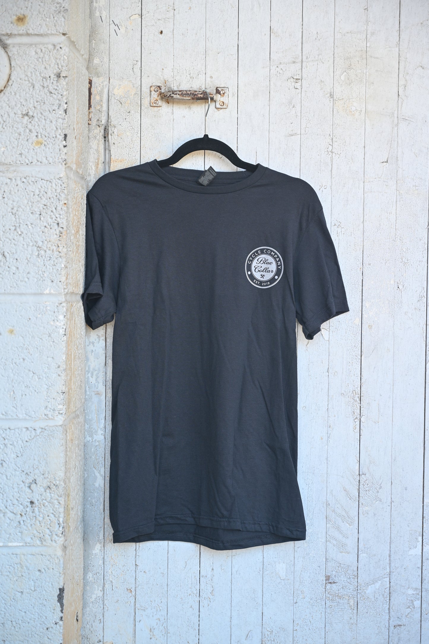 SUPPORT BLUE COLLAR T-SHIRT