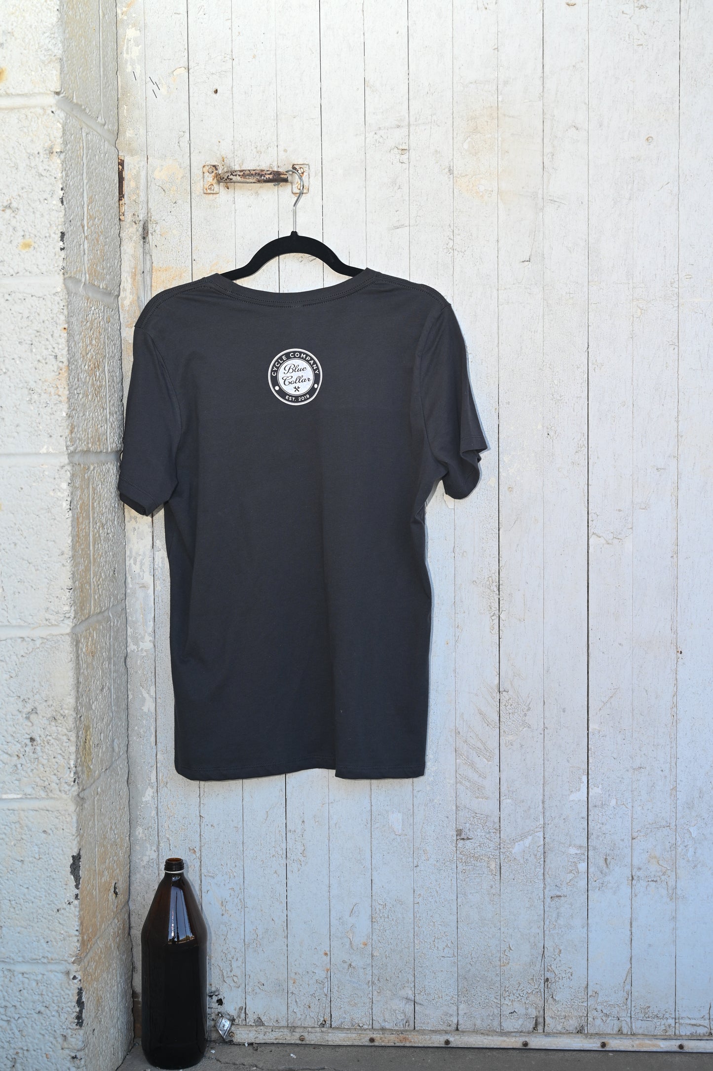 CHIN UP TITS OUT T-SHIRT