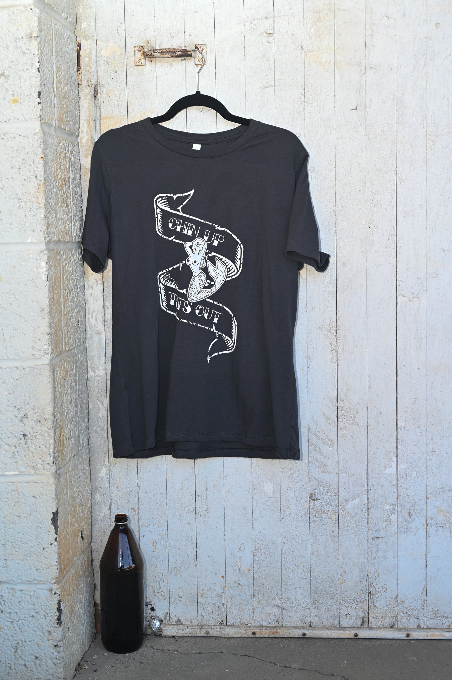 CHIN UP TITS OUT T-SHIRT