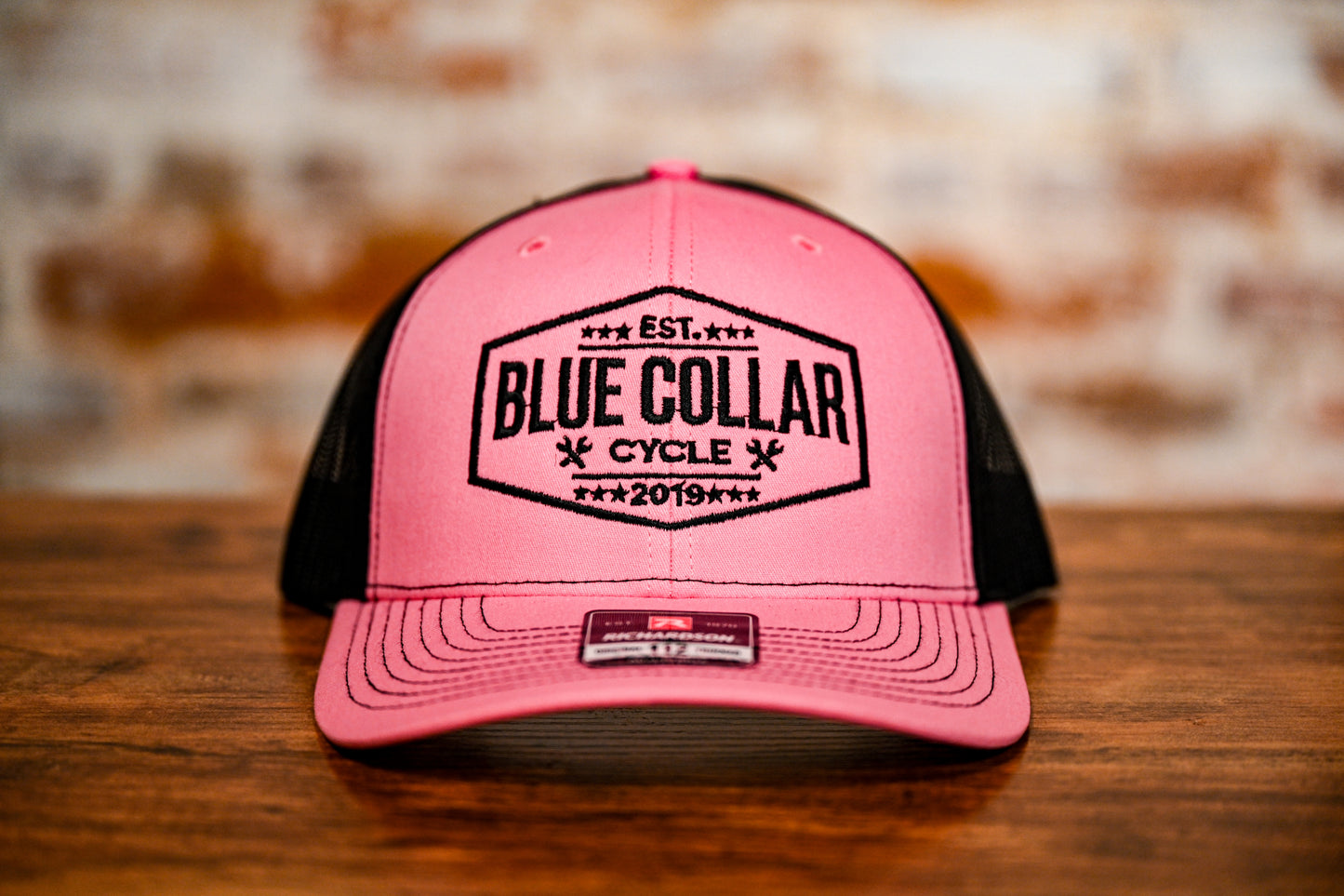 EST 2019 HAT