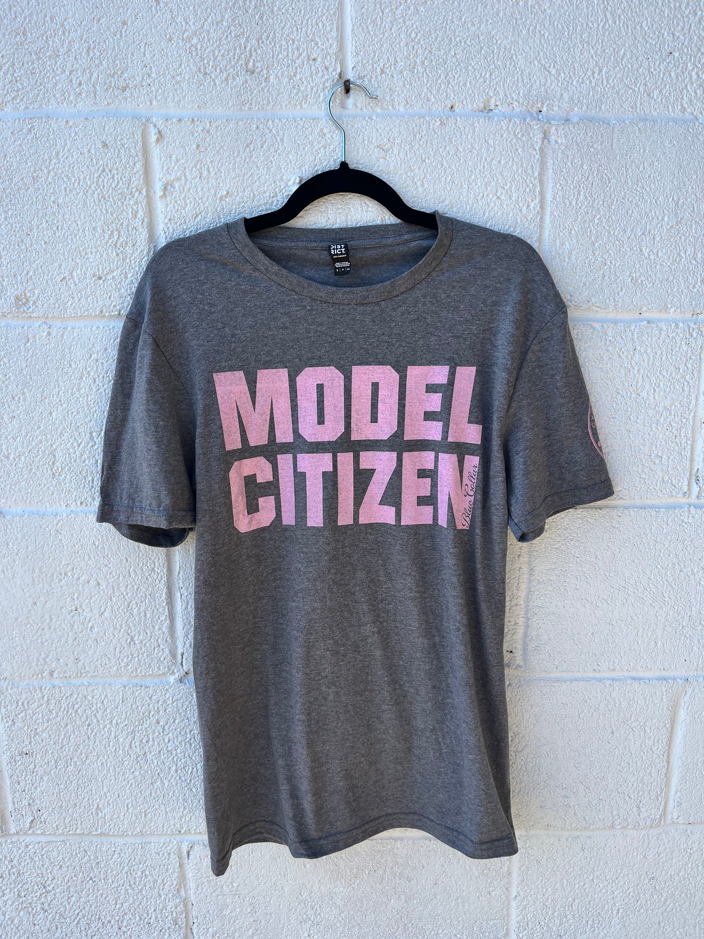 MODEL CITIZEN T-SHIRT