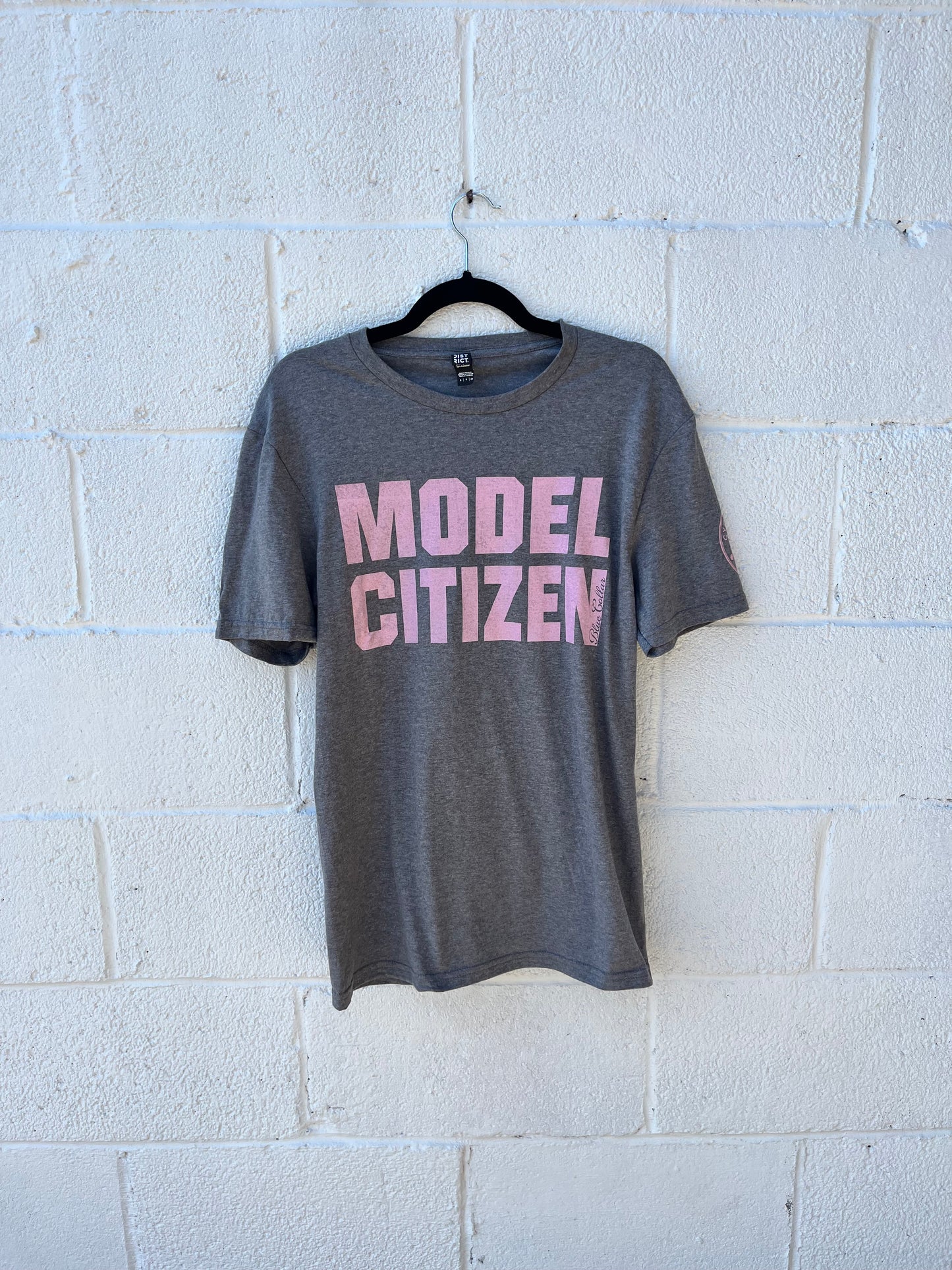 MODEL CITIZEN T-SHIRT