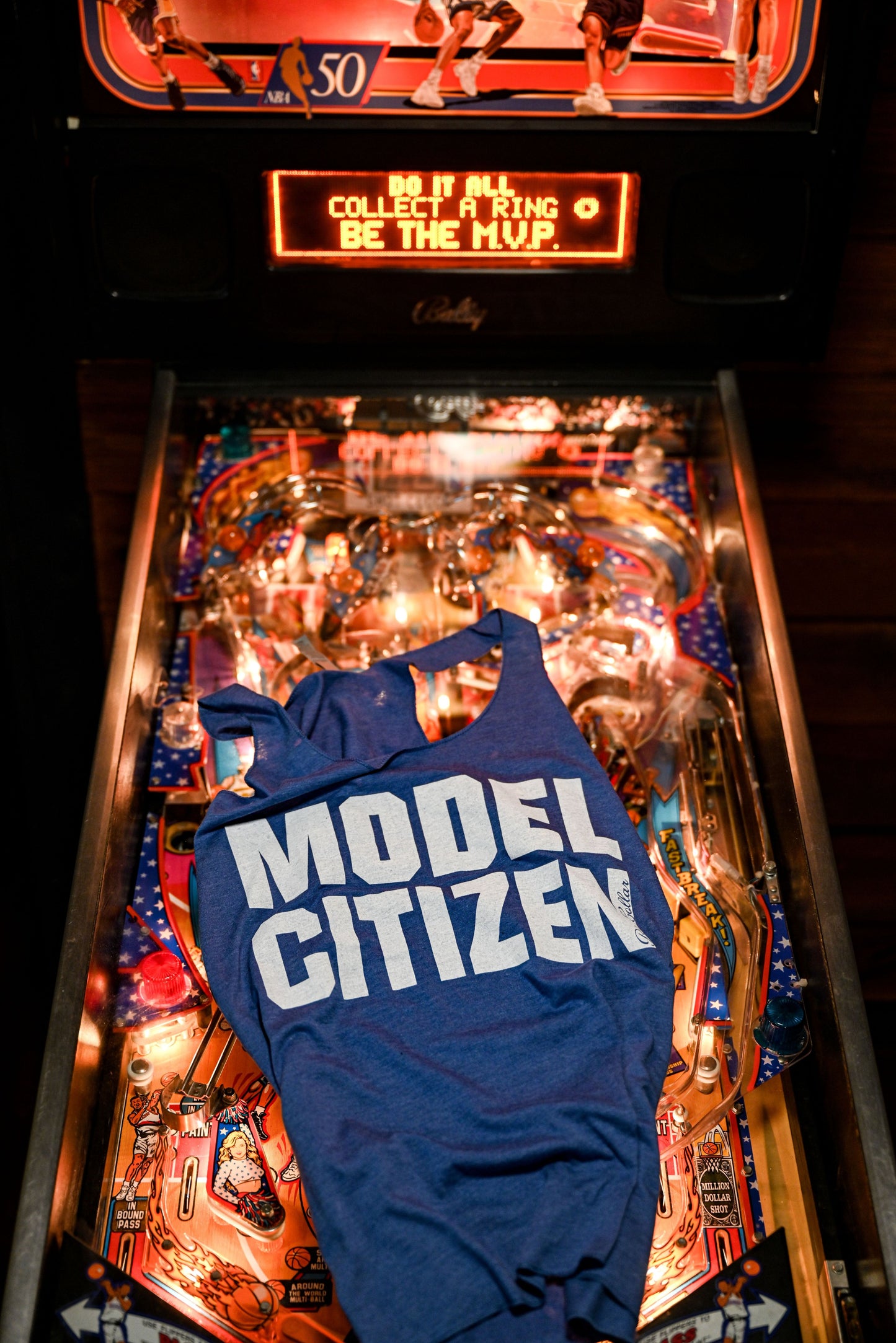 MODEL CITIZEN TANK TOP