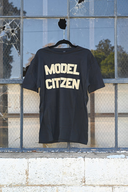 MODEL CITIZEN T-SHIRT