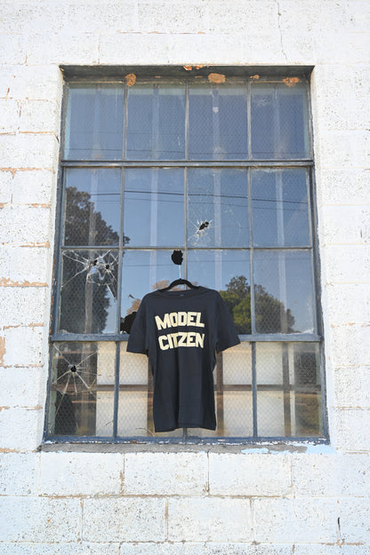 MODEL CITIZEN T-SHIRT