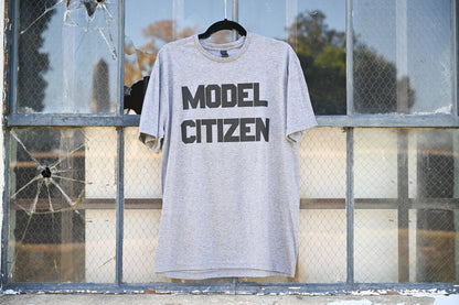 MODEL CITIZEN T-SHIRT